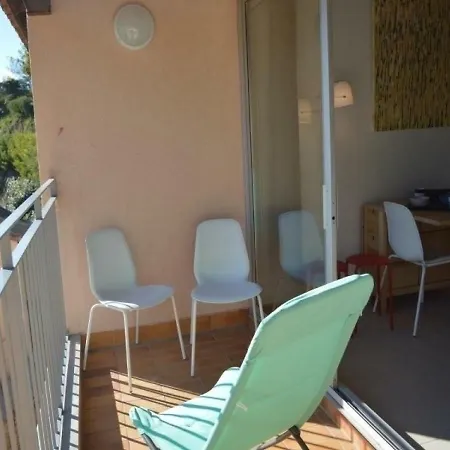 Apartment Grand Cap Апартаменты Ла Круа-Вальме